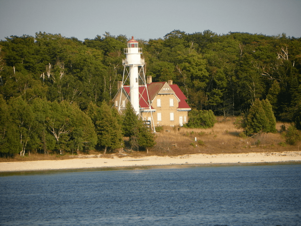 keepers dwelling and rear range light on Plum Island