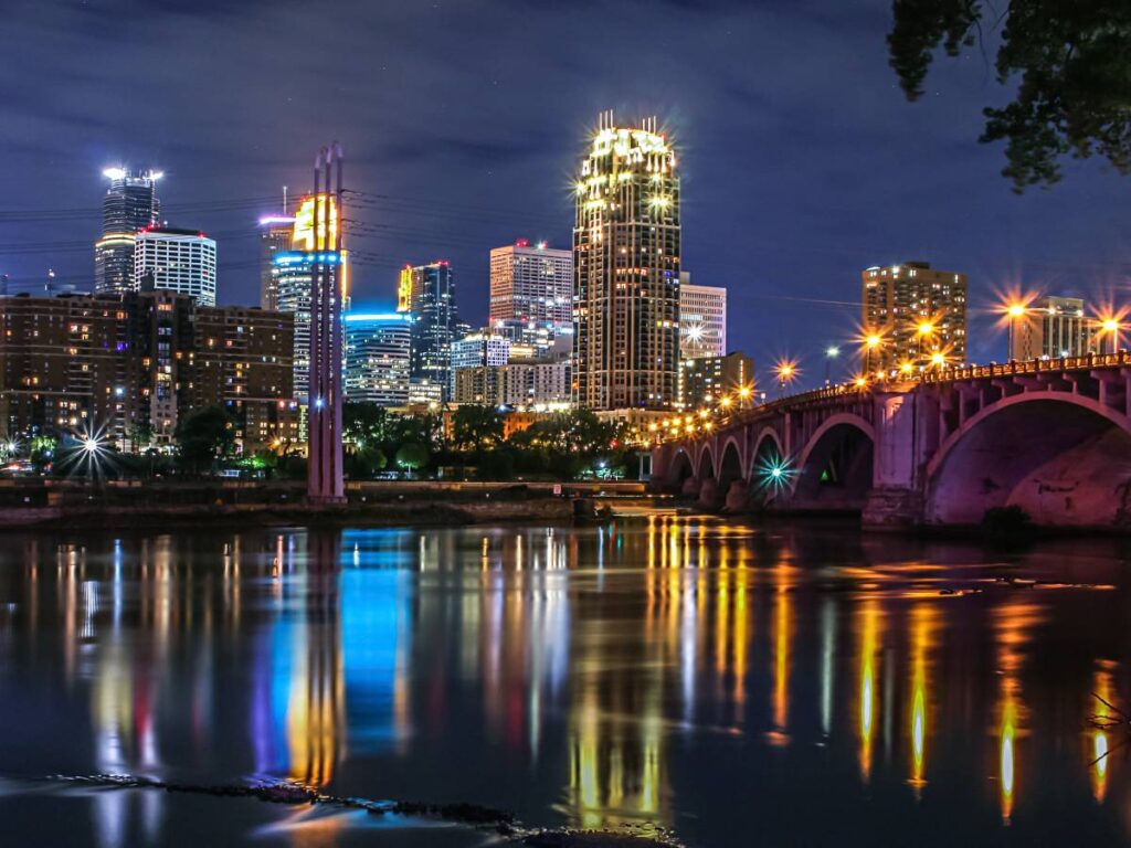 Minneapolis skyline at night.