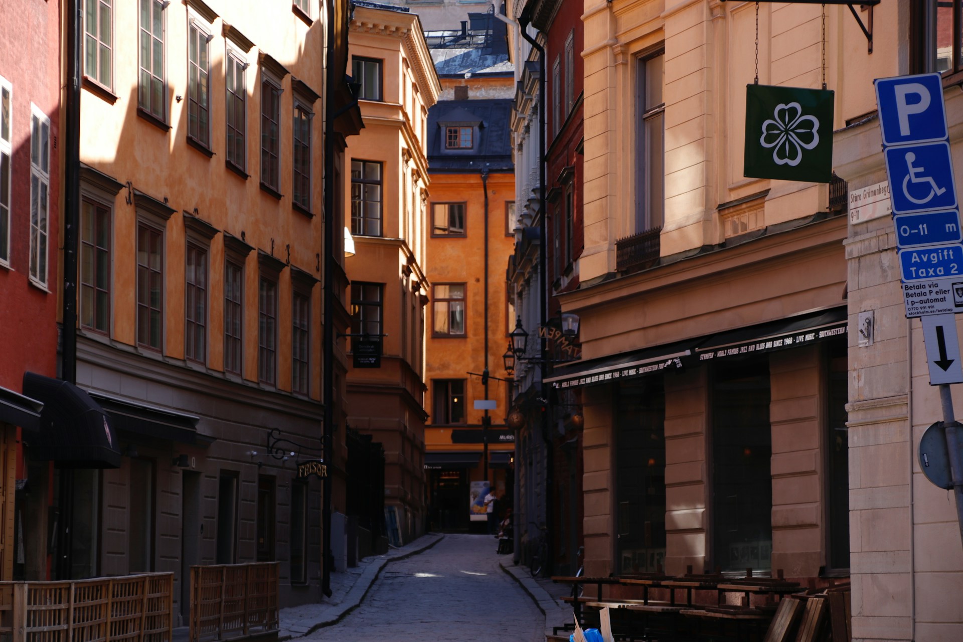 2025-05-05-city-street city street